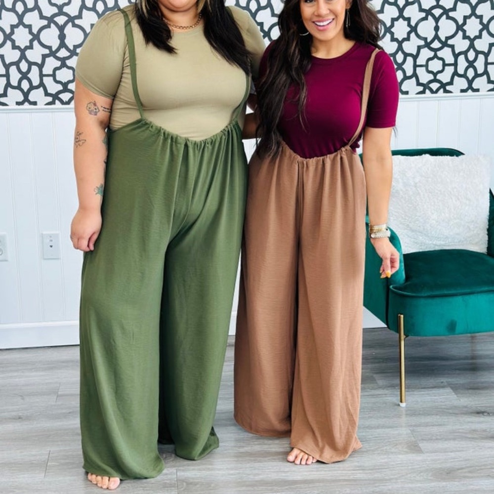 Brand new drawstring romper Olive color one